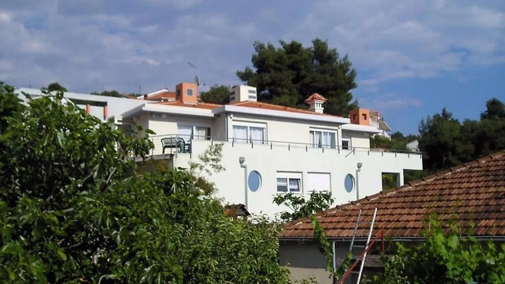 Studio Apartment In Trogir With Balcony, Air Conditioning, Wifi 4328-1