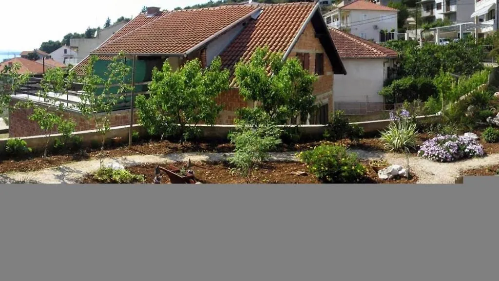 Studio Apartment In Trogir With Balcony, Air Conditioning, Wifi 4328-1